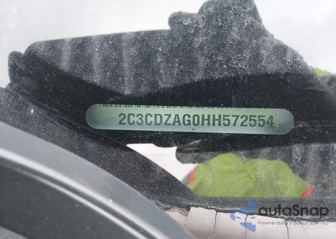 2017 Dodge Challenger Sxt z USA, uszkodzony, nr VIN 2C3CDZAG0HH572554